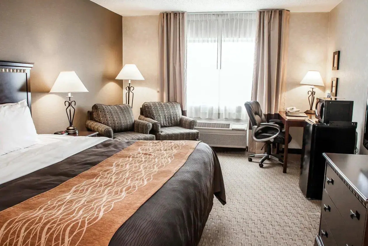 Guest Room 5